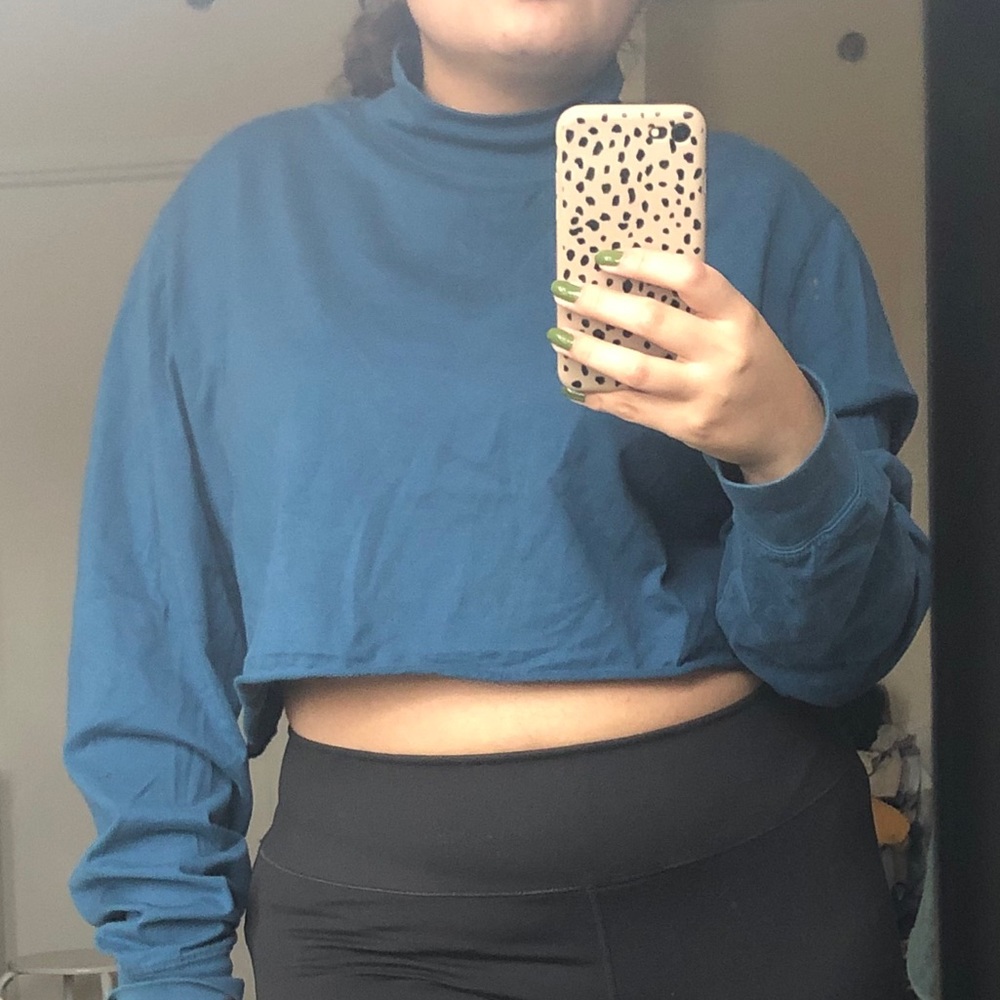Cropped Mock Neck